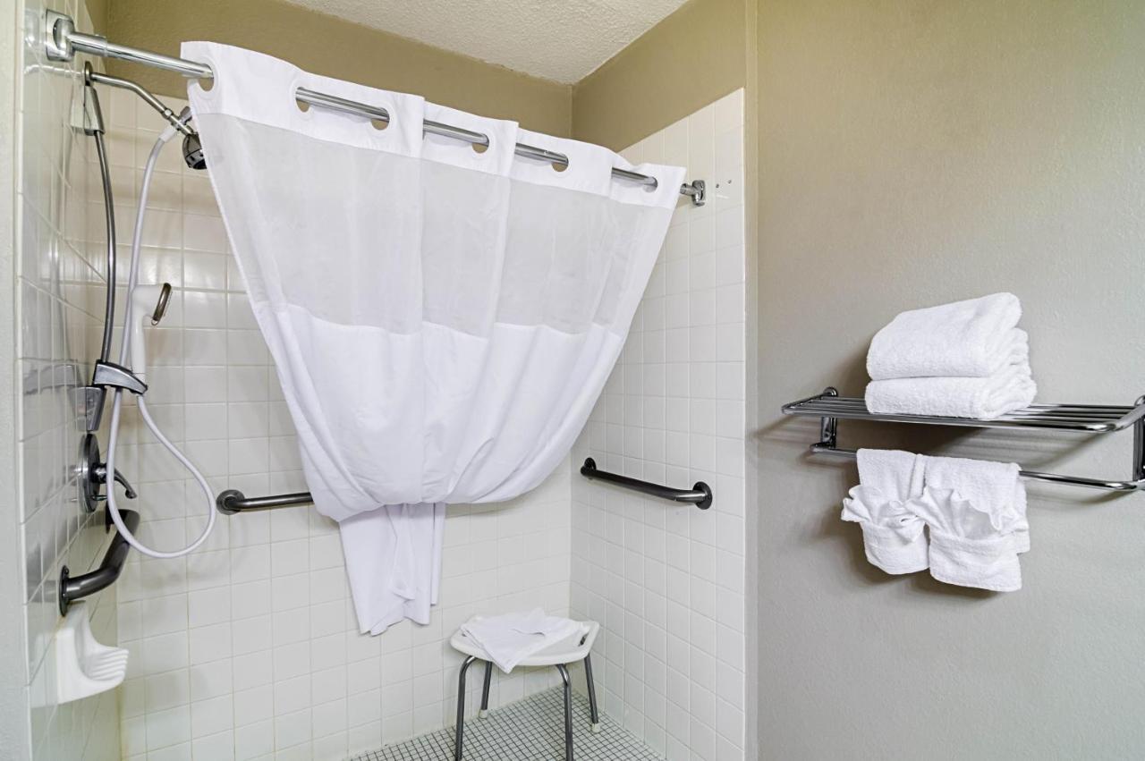Quality Inn Sidney I-80 Buitenkant foto