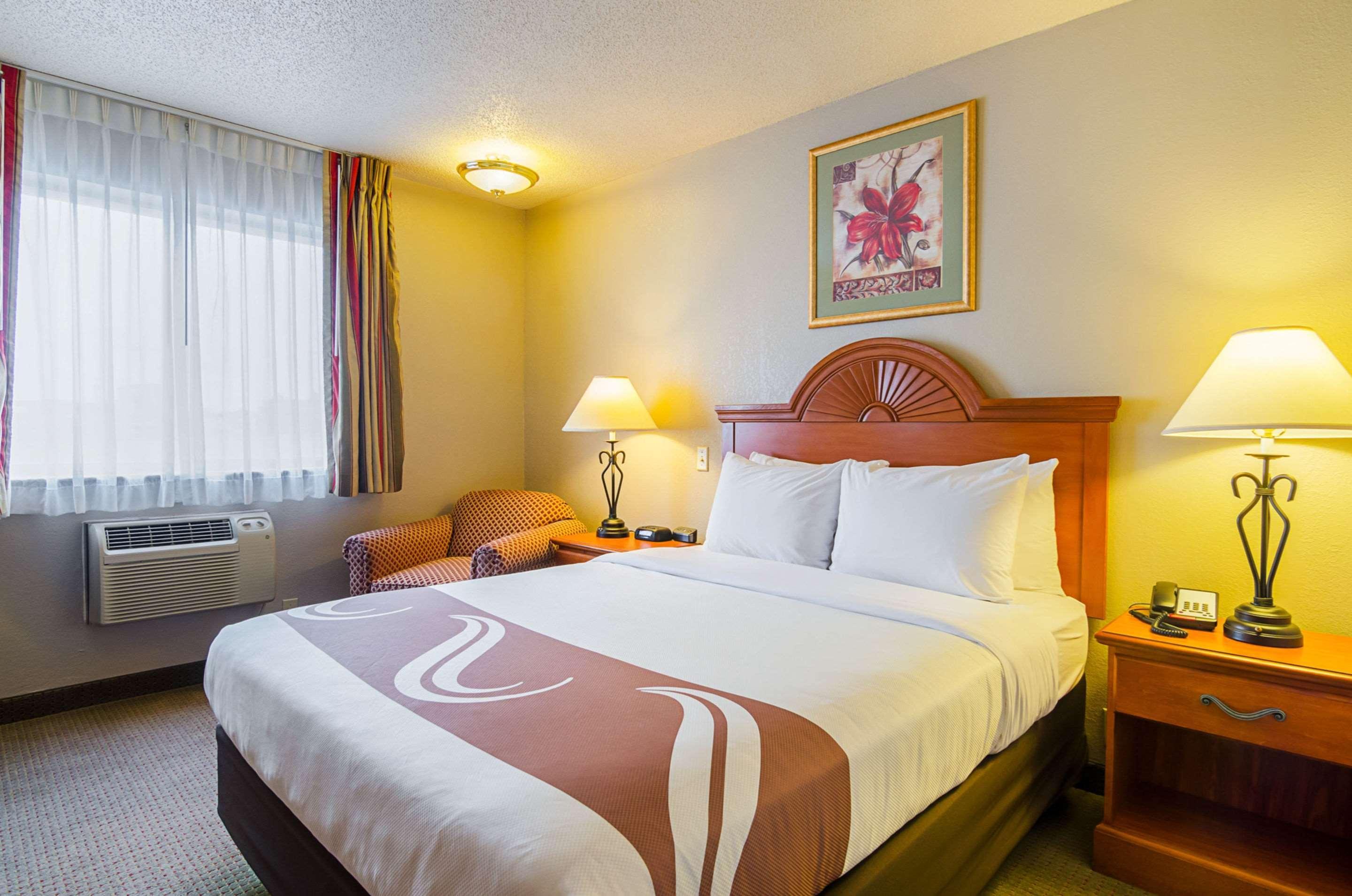 Quality Inn Sidney I-80 Buitenkant foto