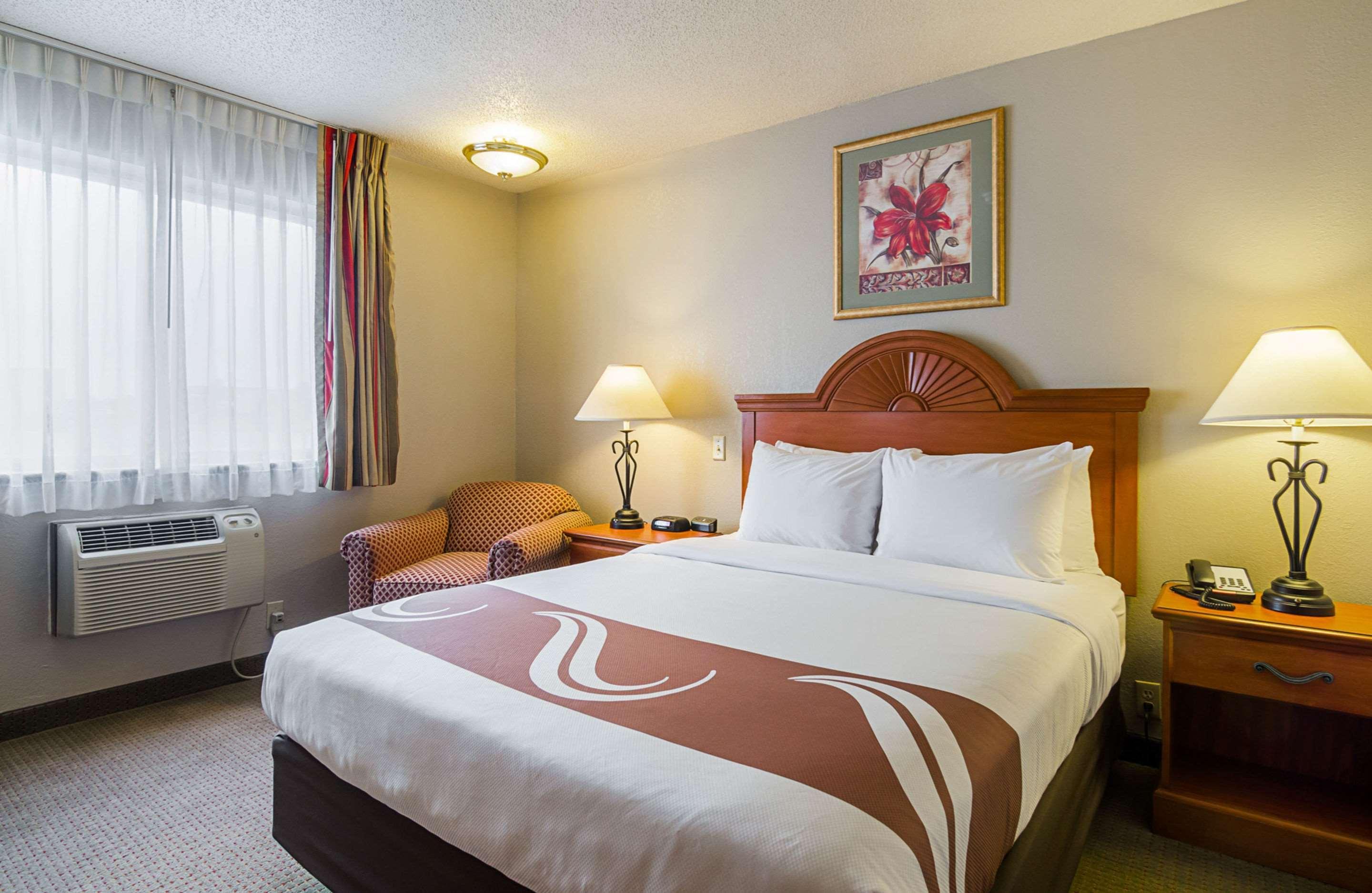 Quality Inn Sidney I-80 Buitenkant foto
