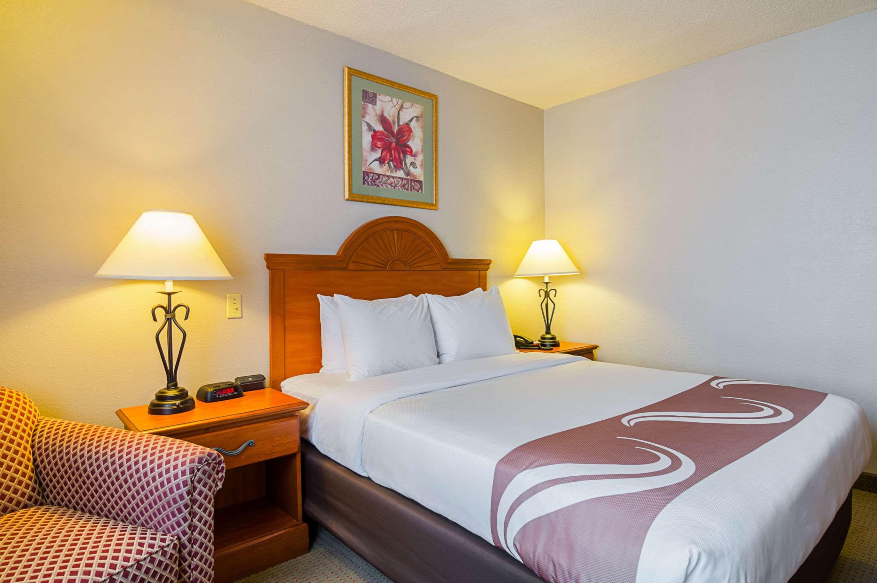 Quality Inn Sidney I-80 Buitenkant foto