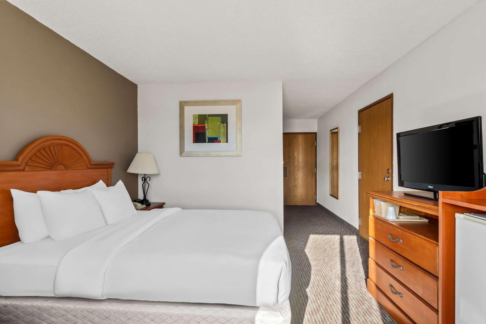 Quality Inn Sidney I-80 Buitenkant foto