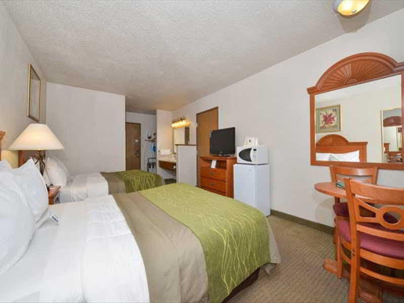 Quality Inn Sidney I-80 Buitenkant foto